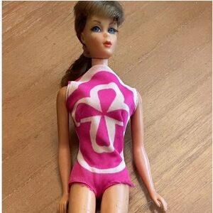 Vintage 1960s Doll Lot of 2 Barbie Marlo & Bubble Cut Blonde